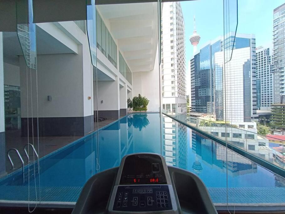 Rm218 Bukit Bintang Balcony Studio Infinity Pool كوالالمبور المظهر الخارجي الصورة